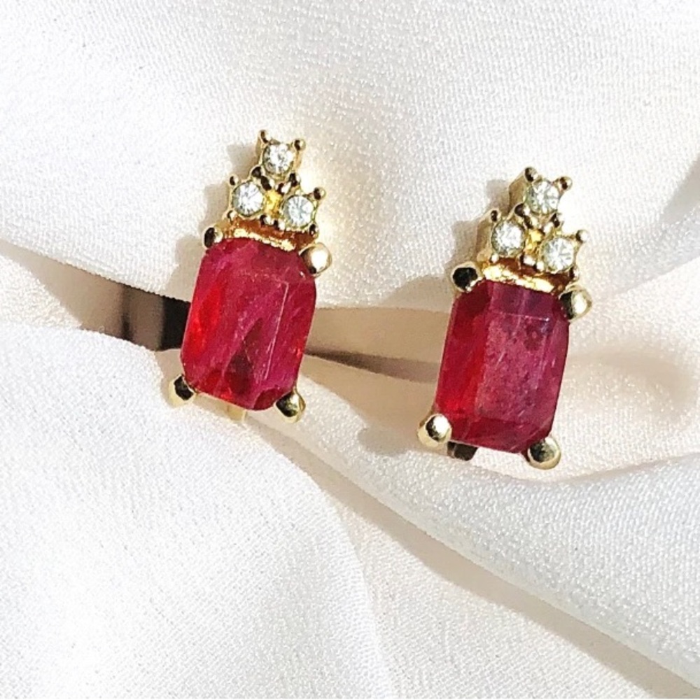 Vintage ✨ Christian Dior✨ Crystal Clip On Red Signed Earrings